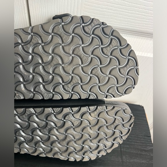 Birkenstock Arizona Essentials EVA Metallic  Anthracite Unisex M 10 - Picture 7 of 8